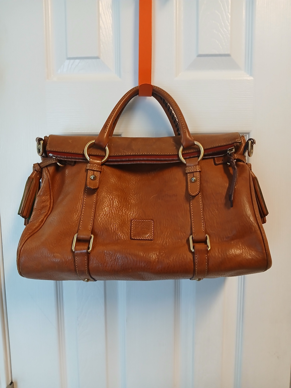 Dooney & Bourke  Leather Satchel Bag in Brown - Classic